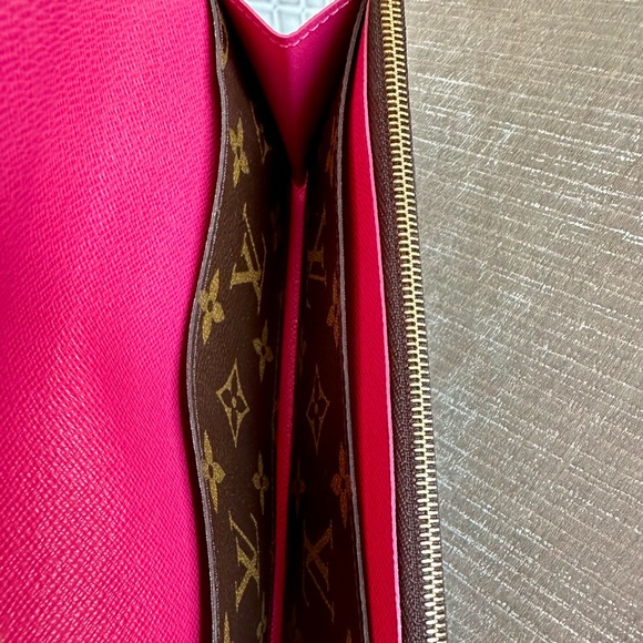 LV Monogram Bloom Flower Emilie Wallet Fuchsia - Picture 7 of 12
